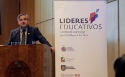 Jefe DEG expone en seminario