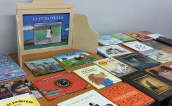 Libros de bibliotecas migrantes